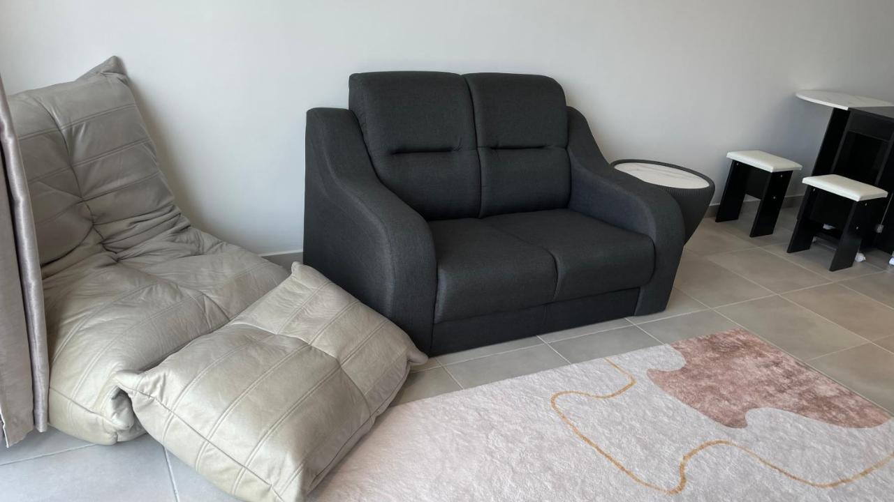 Sandakan Homestay 3Bedroom 2Bath Joyful Cottage 喜悦小屋 For 5 Guests Buitenkant foto